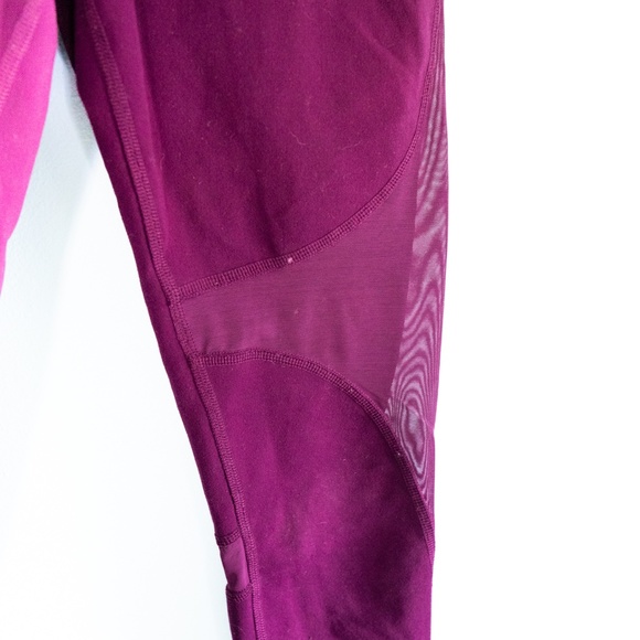 Alo Yoga Purple Capri 'Coast' ¾ Length Cropped Yoga Leggings - Picture 3 of 7